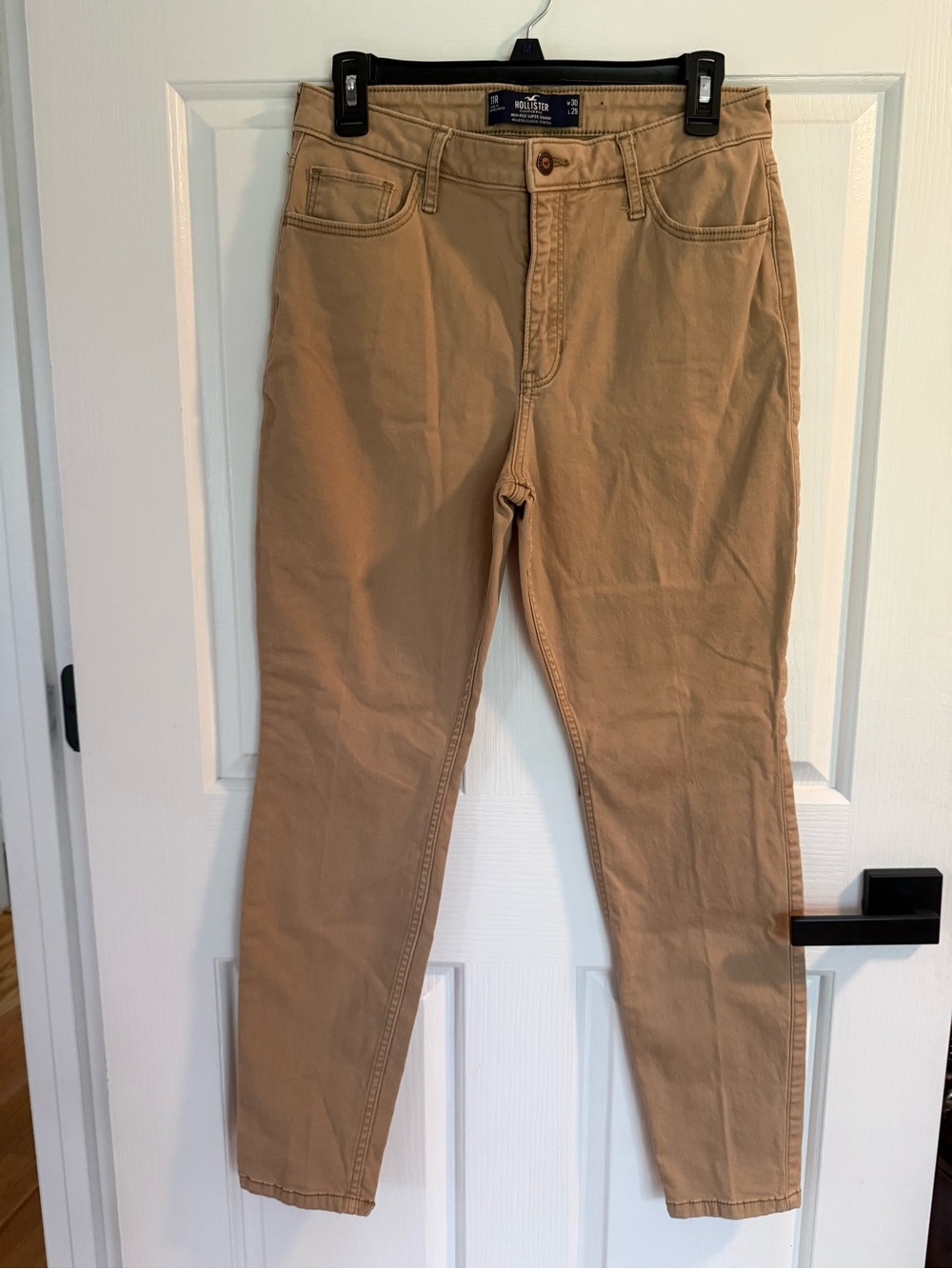 Hollister Skinny Pants in Tan